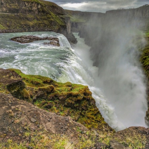 Gullfoss, Icelandphoto: Julia Whittywww.julia-whitty.com/