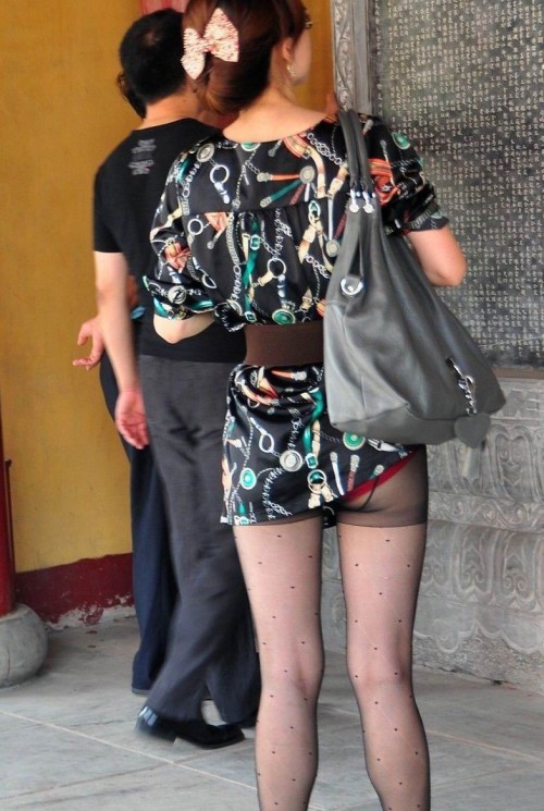 oopsembarrasing: luckily she was wearing panties