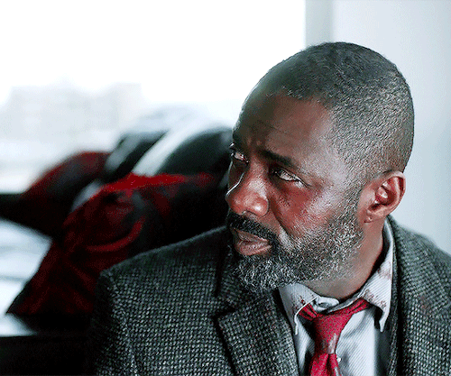 mxrisacoulter:  Luther + favourite episode  →   requested by @herfashionablematerialsSeason