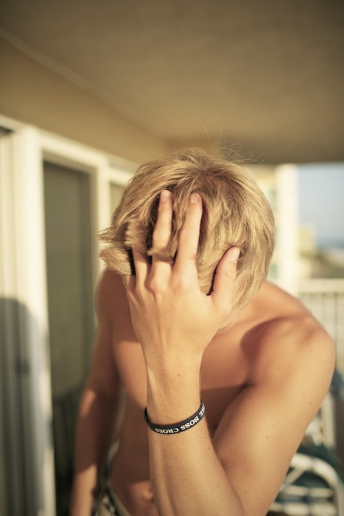 hardhittinghornyjock:  hardhittinghornyjock:  (via TumbleOn)      (via TumbleOn)
