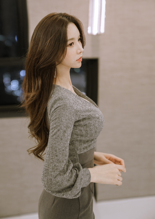 korean-dreams-girls:  Park SooYeon - December 04, 2017 1st Set
