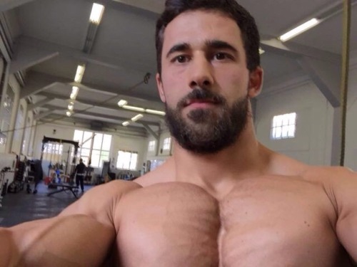 hyper-masculine:    ► HYPER-MASCULINE ♂ ◄ [page]♂ ♂♦ Hyper-Masculine ARCHIVE ♦ [all pics]    