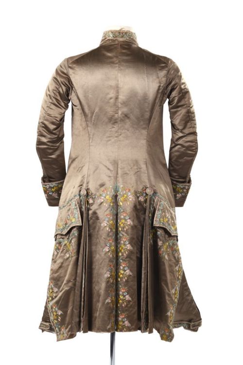 Suit ca. 1785-90From Enchères Sadde via Interencheres