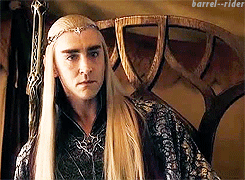 feline-fangirl:Thranduil can’t really believe it and bARD IS LOOKING IMPRESSED