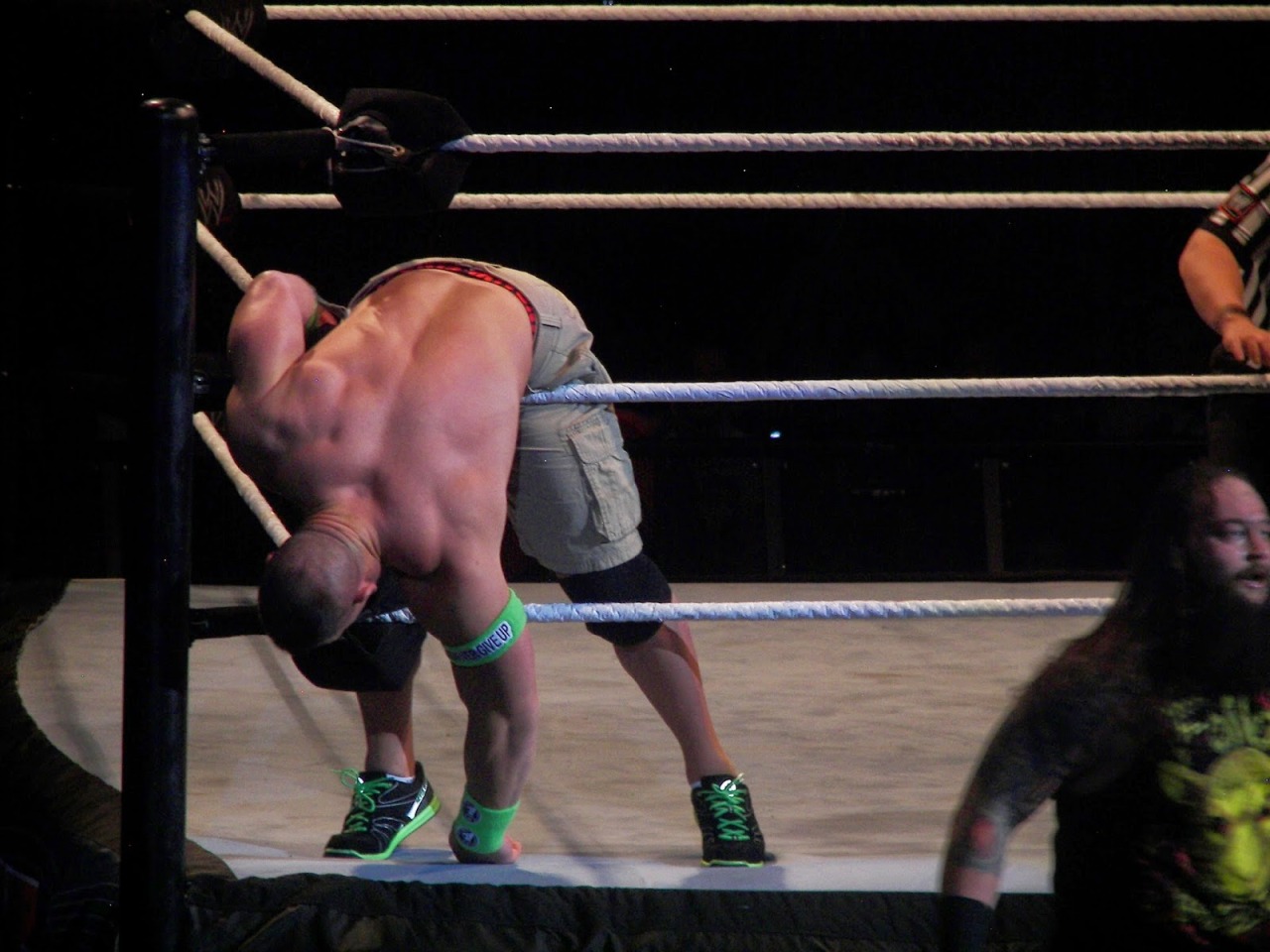 rwfan11:  ….bent over like a true slut! :-)