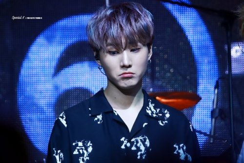 fyeahdaysix:special k | do not edit.