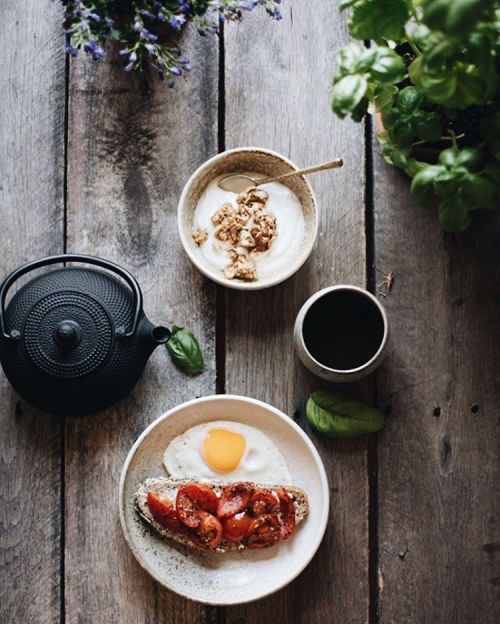 delta-breezes:  Daniela Constantini 