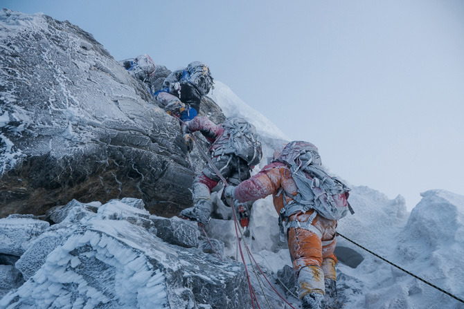 what-a-climber:  ljonsyllver:  some great mountain and rock climbing  wOW can this