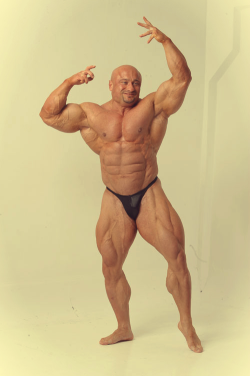musclegods2:  Robert Piotrkowicz. View All Posts Of Robert Piotrkowicz 