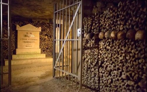 truecrimefiend: The Catacombs of Paris are an underground ossuary located in Paris, France. Opened 