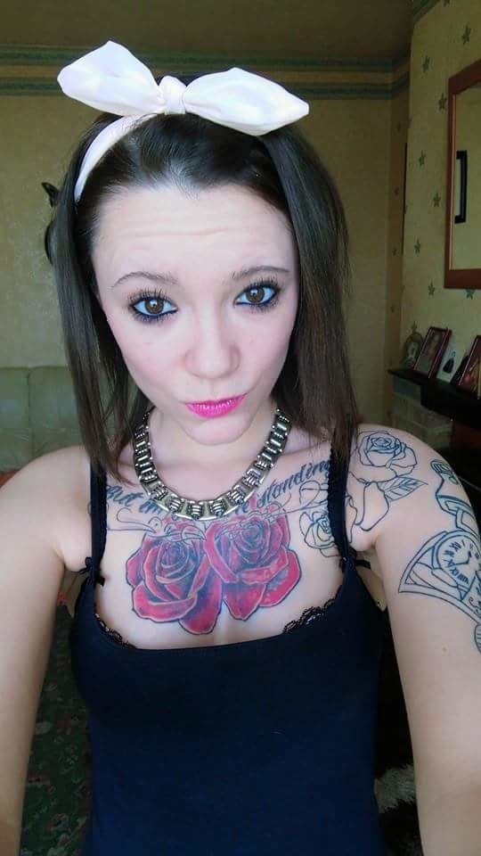 tinyteenchavs:  AmyLou North East