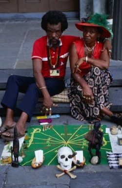 magicscreeches:  transcending-flesh:  Hoodoo practitioners in New Orleans  Not just any Hoodoo practitioners, that’s Priestess Miriam Chamani and Oswan Chamani, founders of the Voodoo Spiritual Temple in New Orleans. I was actually very honored to meet