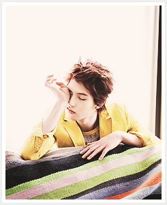 jangdino-deactivated20140717:  How do you feel about yourself?  A: Someone that is