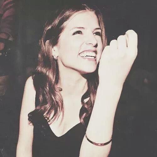 iibechloexsendrickii:  “she made me laugh when I couldn’t even smile” 