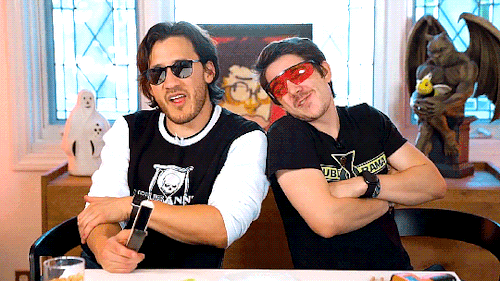 Mark And Ethan Are The Coolest YouTubers Around! 😎