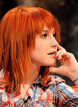 paramorefold:  Hayley Williams of Paramore in Fuse “The Sauce” on May 5th 2008