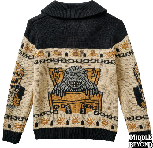 brokehorrorfan: Middle of Beyond has released a Creepshow cardigan sweater. Made of 100% acrylic, it