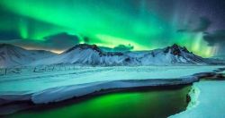 just–space:  Aurora over Iceland by