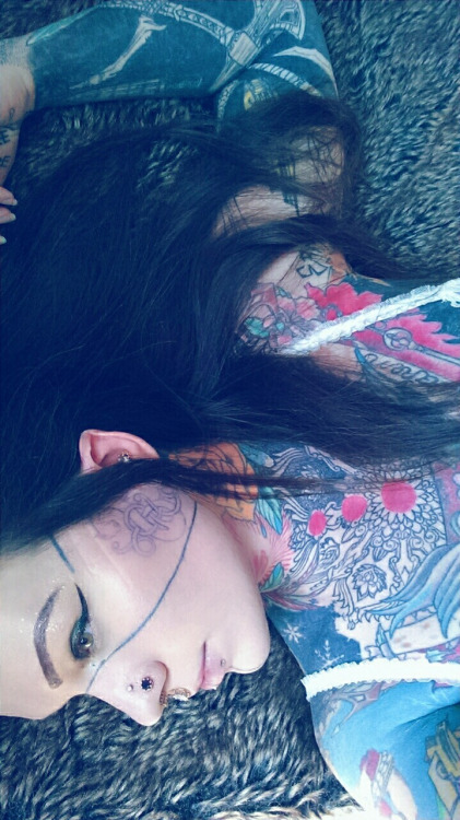itsall1nk:  More Hot Tattoo Girls athttp://itsall1nk.tumblr.com
