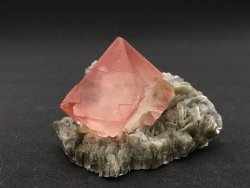 hematitehearts:  Perfect Pink Fluorite Perched on MuscoviteSize:   5.0 x 7.0 x 4.5 cm  Locality:   Nagar, Hunza Valley, Gilgit District, Gilgit-Baltistan, Pakistan  