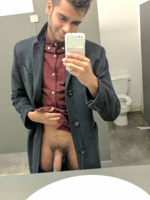 joshiiee69:Work hard, play harder   😈  😈  😈      