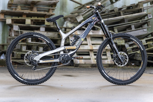 aces5050: (via 1 Week Left: Halo Wheels & YT Industries Announce Custom Jordie Lunn Bike Raffle 