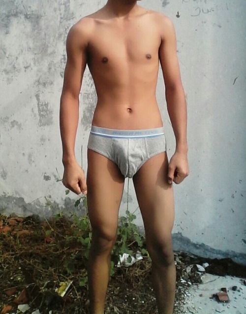 https://ukbriefs.tumblr.com/post/172703541841