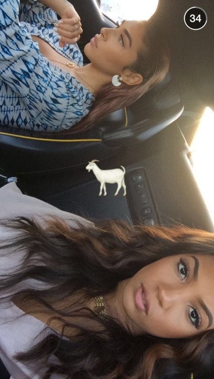 allthingchantel:  Chantel and Cassidy’s activities on snapchat