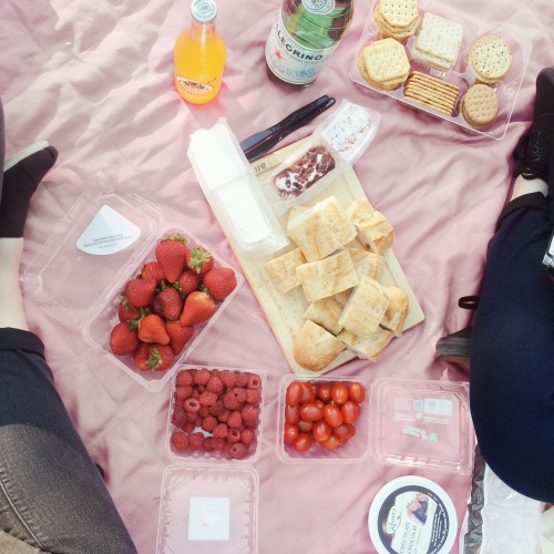 island picnic and sunset watching with my girl