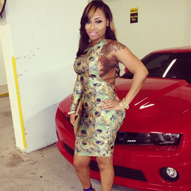 so-fresh-so-thick:  Luckie London    