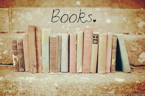 books | via Facebook en We Heart It. http://weheartit.com/entry/68798040/via/pandamaii