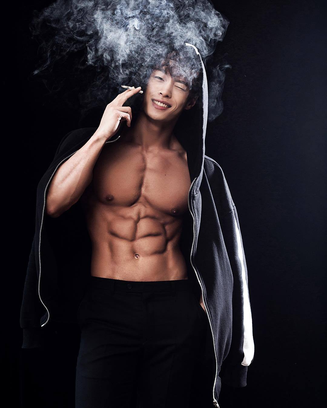 shreddedobsession:Kim Sung Hoon