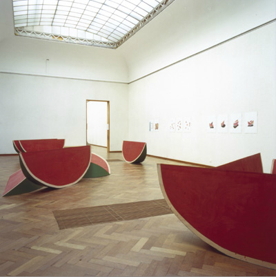 stillwatermelon:Thomas Schütte, Melonely (1986) wood, paint, 11 parts