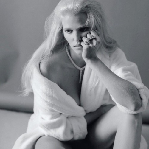 Marie Claire France May 2015 by Elina Kechicheva #larastone #marieclaire #elinakechicheva