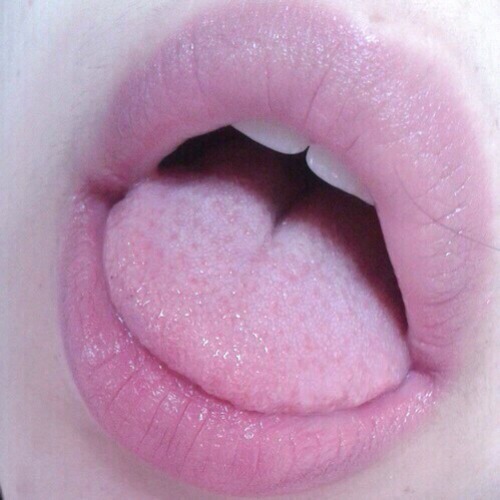 clovdtears:  so love me 