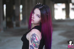 tattoogirlss:  Eu adoro essa mulher *-*