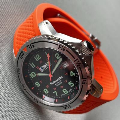 Instagram Repost

tngwatches

Orange is the new black. 🔥🔥
Carbon dial with luminous numerals and orange indexes! - 
The Automatic TNG Tidemaster. 
•
#specialdeal #specialprice #sportswatches #sportsdesign #carbon #automaticwatch #automaticwatches #10atm [ #tngwatches #monsoonalgear #sailingwatch #toolwatch #watch ]