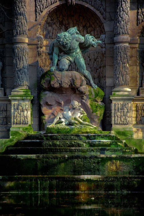 Polyphemus Surprising Acis and Galatea, by sculptor Auguste Ottin—Fontaine Medicis, Le Jardin du Lux