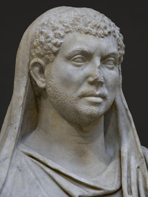 theancientwayoflife:~ Emperor Maxentius as Pontifex Maximus.Date: A.D. 307-312 Medium: MarbleProvena