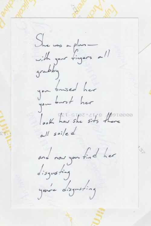 thedbldee:  one hundred million reasons why it’s hard to open up