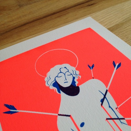 I made a new screenprint illustration!! St Sebastian / A5 / 2 colours (blue+FLUO RED) available in v