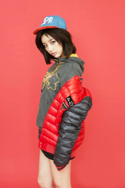 :  [HQ] Girl’s Day Hyeri for EXR F/W -