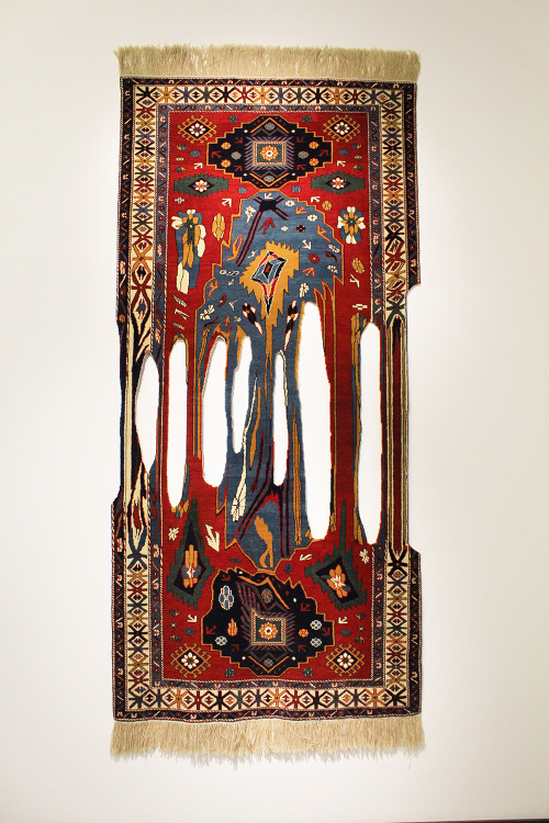 culturenlifestyle:  Faig Ahmed Creates Psychedelic Rugs From Traditional Azerbaijani Textiles Faig A