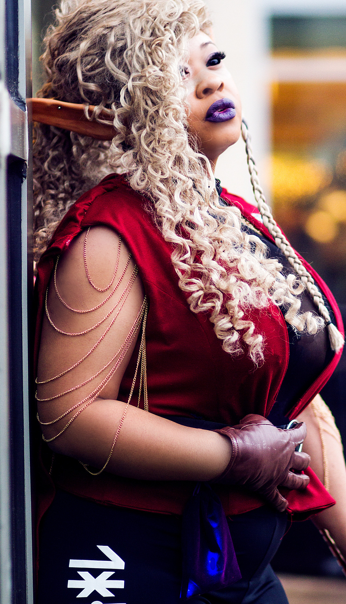 heirapparentcosplay:  You…know we’re going to have to talk about the fact that