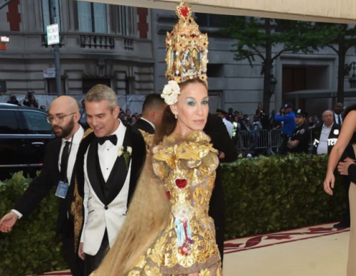 tidalwavesoflove:full tabernacle on her head #damn
