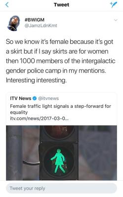 melonmemes:  ‘Equality traffic lights’. See the web’s finest memes at http://melonmemes.tumblr.com
