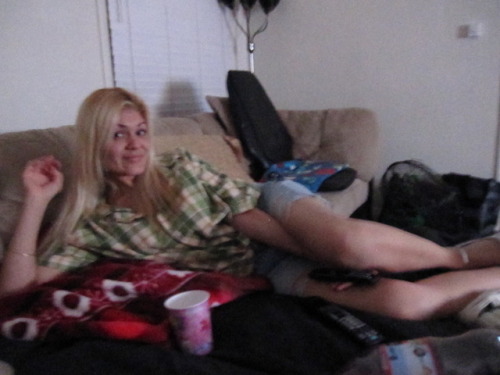 bad-wifeys-legs:Bad Wifeys Legs Very cute