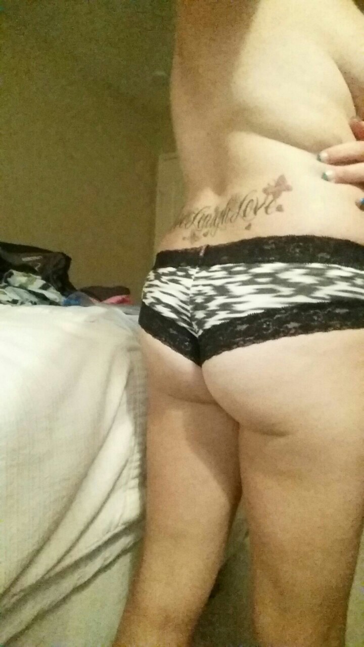 marine275469:  Random sexy pictures  of the sexy wife.  Look at them amazing tits