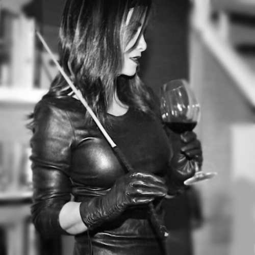 peloklumper:  lxslv: Mistress Natalie, Bilbao, Madrid  A pause for wine……… And sobbing