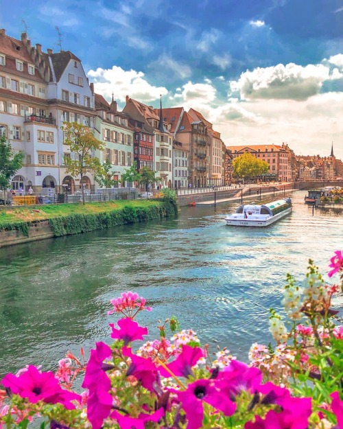 Strasbourg - France (by annajewels) www.instagram.com/annajewels/